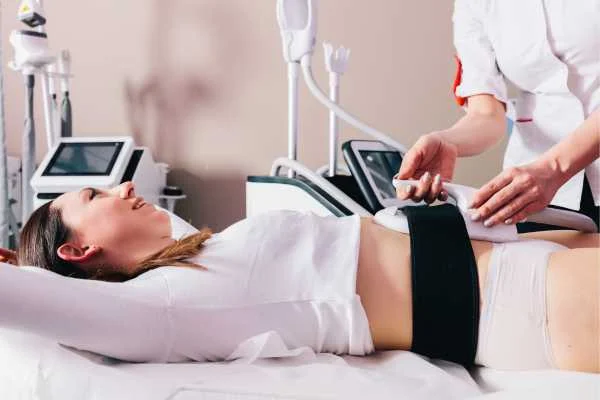 woman having body sculpting to help improve her body image and her mental health Greater London (Barnet)